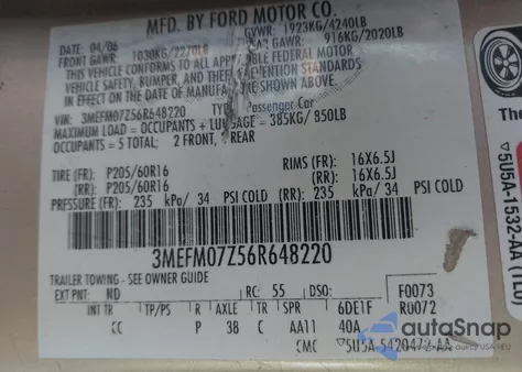 2006 Mercury Milan I4 z USA, uszkodzony, nr VIN 3MEFM07Z56R648220